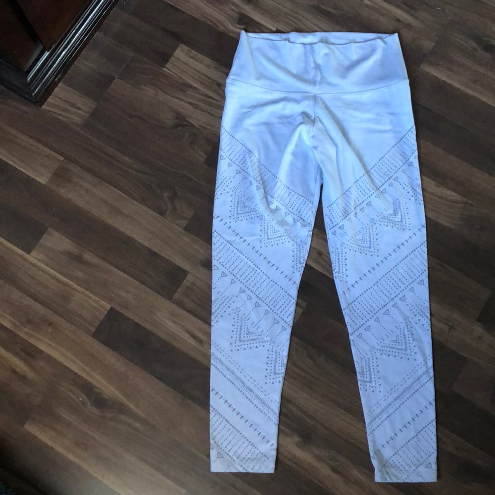 Aerie chill play move leggings